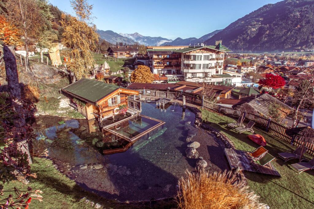 Hotel seetal kaltenbach aussenanlage