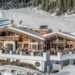 Die Rössl Alm in Gerlos ist nicht nur als Hochzeitslocation mit einem wundervollen Ausblick auf die Gerloser Berge bekannt und beliebt. Das urige Lokal bietet so viele liebevolle Details bei der Einrichtung, das man einige Zeit braucht, um alles zu entdecken.